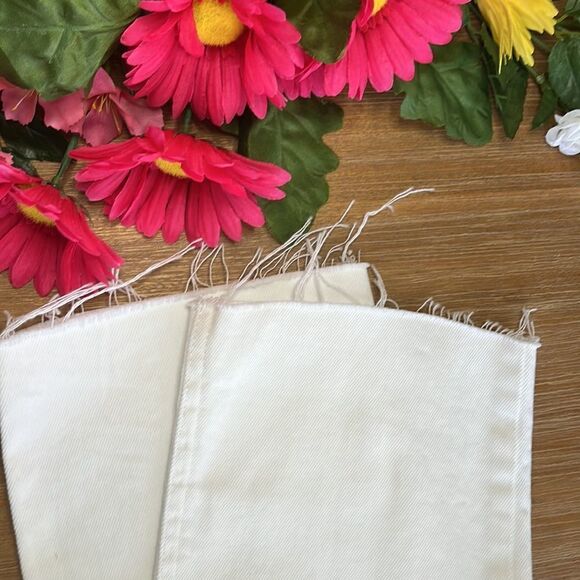 Gianni Bini Riley Ankle Straight Jean White Size 31 - Picture 3 of 10